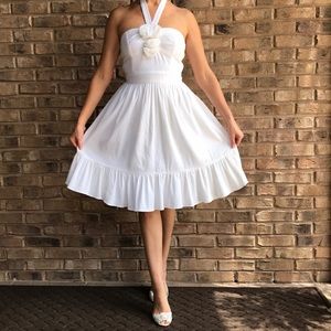 Maggy London White Halter Dress w/ Rosettes Sz 6